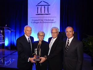 Hobby-Lobby-award_web.jpg